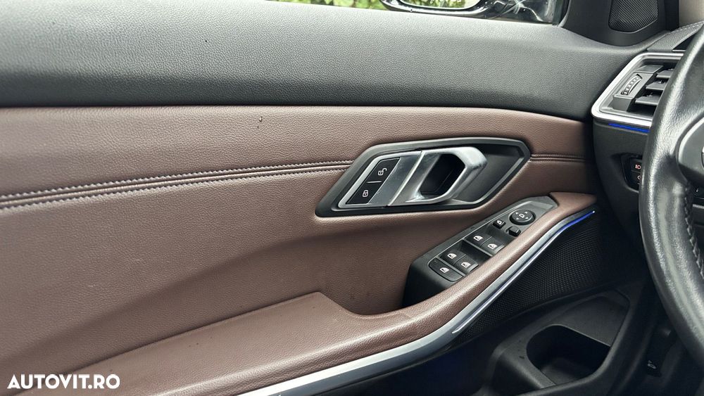 BMW Seria 3 320d xDrive AT MHEV - 13