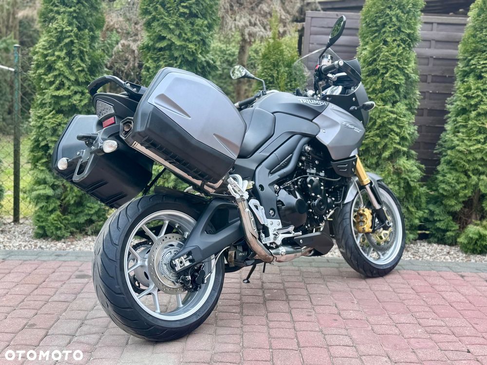 Triumph Tiger - 4