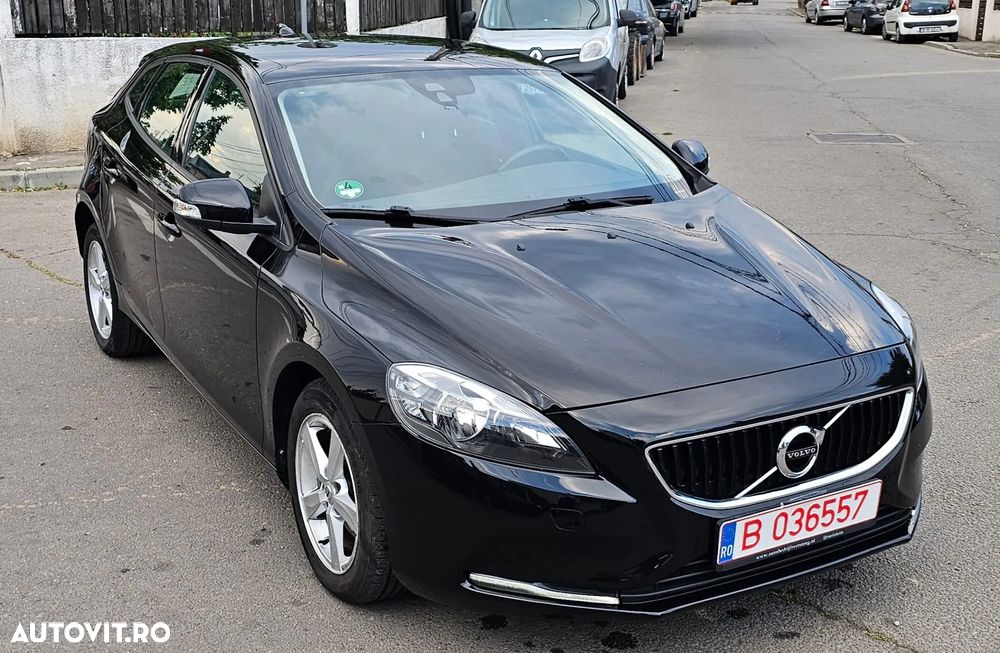 Volvo V40 D4 Kinetic - 1