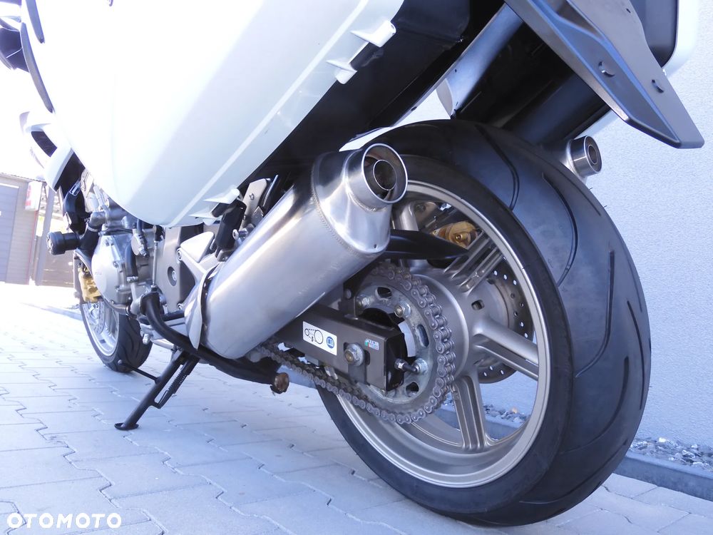 Honda CBF - 10