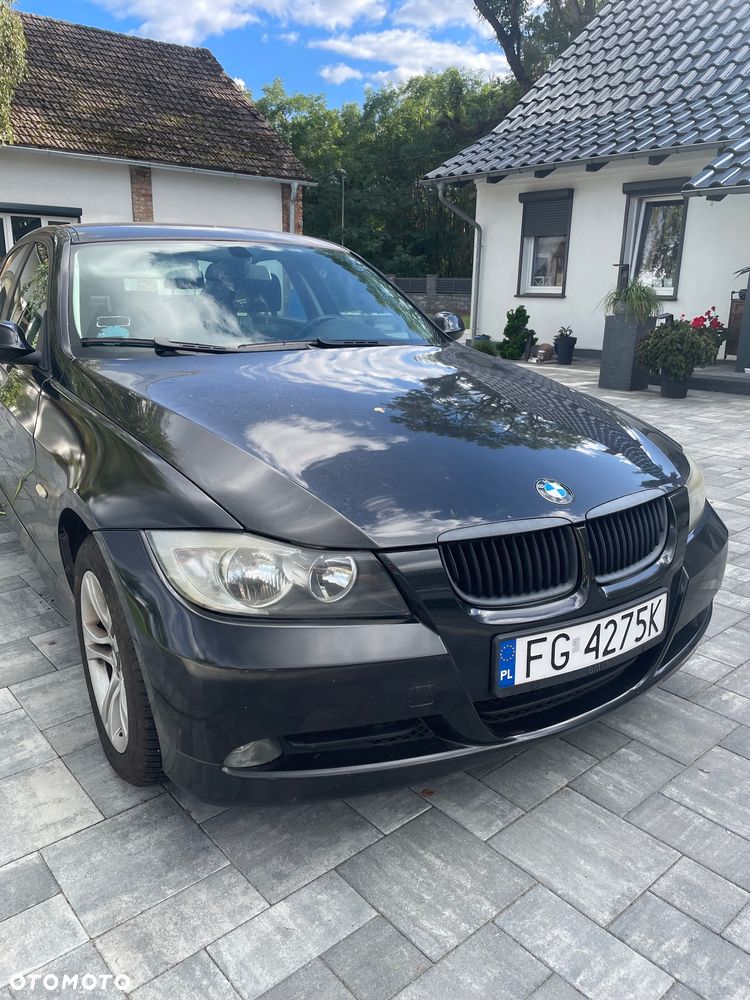BMW Seria 3 320i - 3