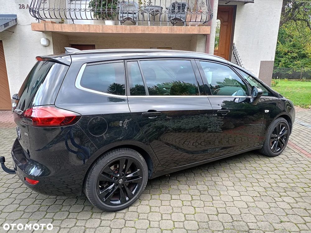 Opel Zafira Tourer 2.0 CDTI Automatik Edition - 3