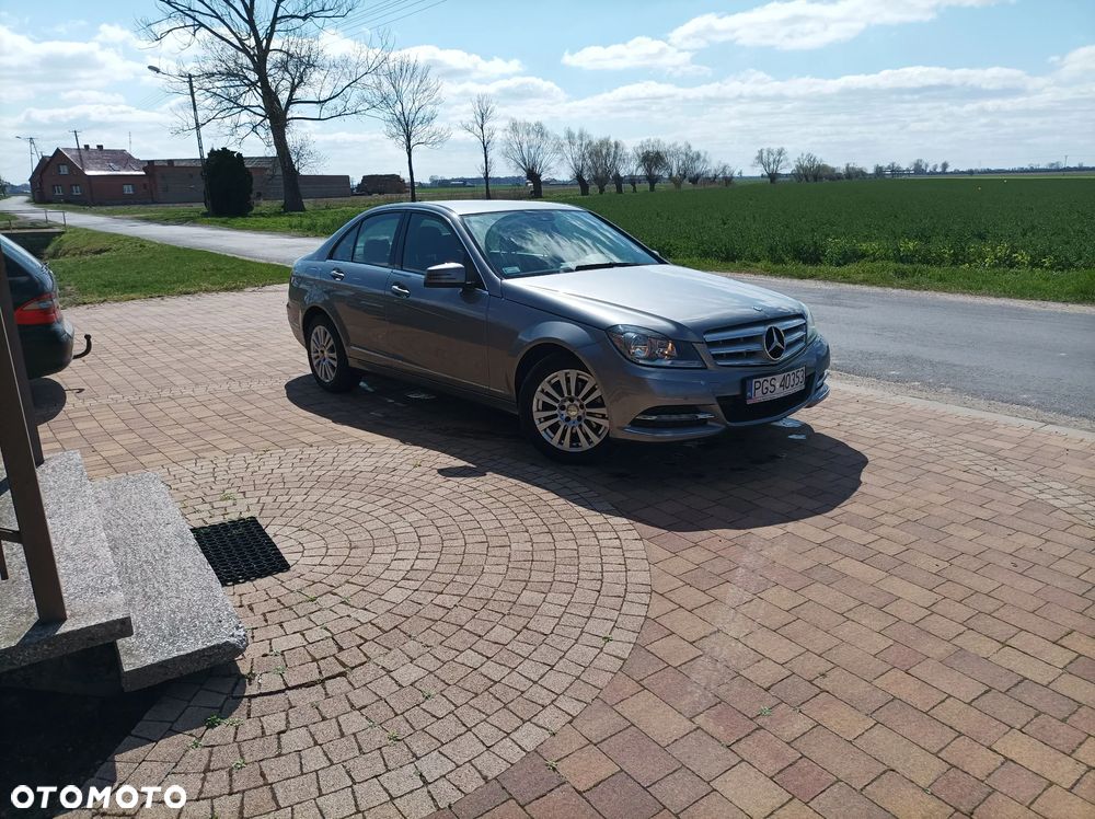 Mercedes-Benz Klasa C 180 Avantgarde - 3