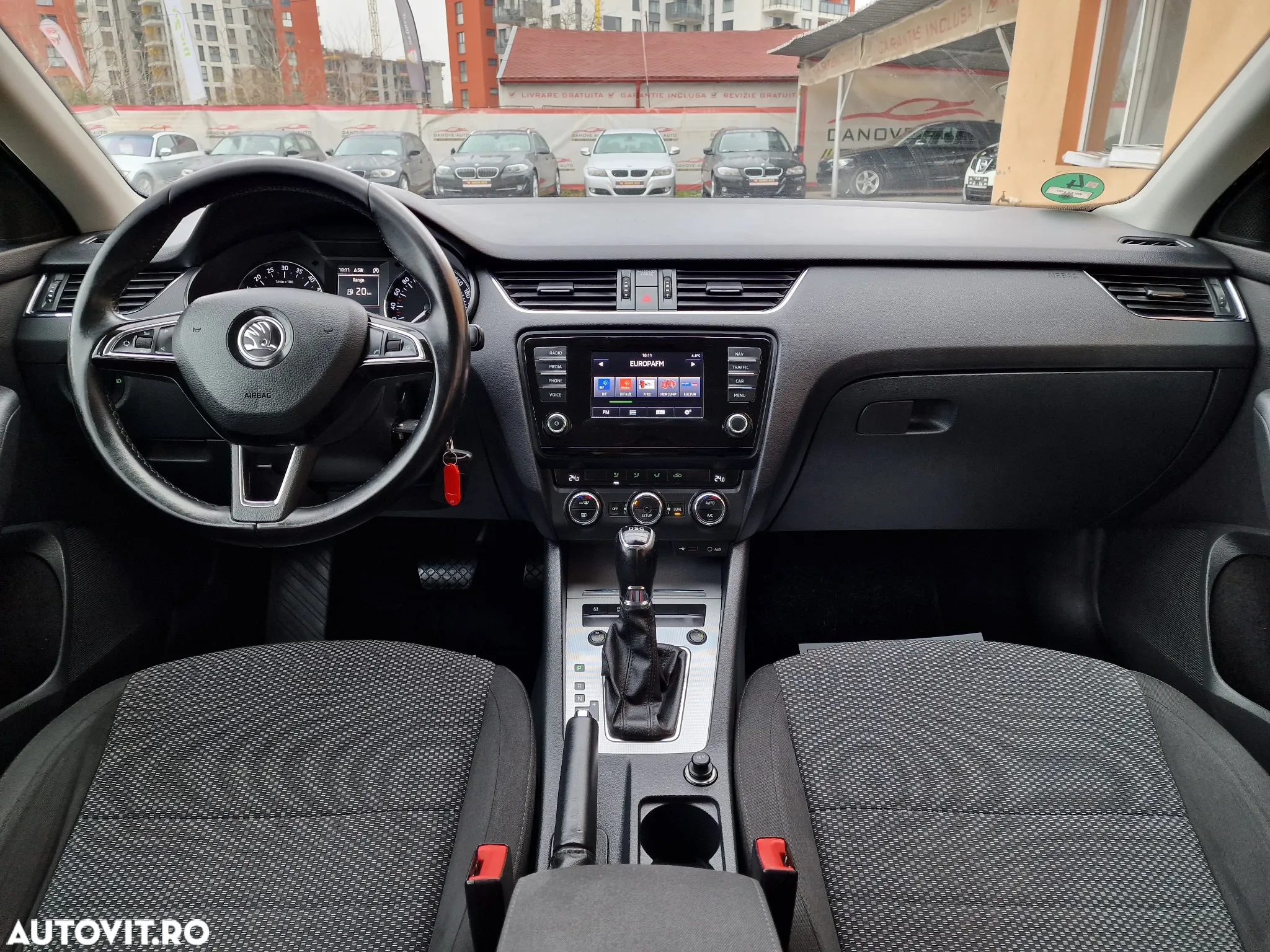 Skoda Octavia 2.0 TDI DSG Style - 16