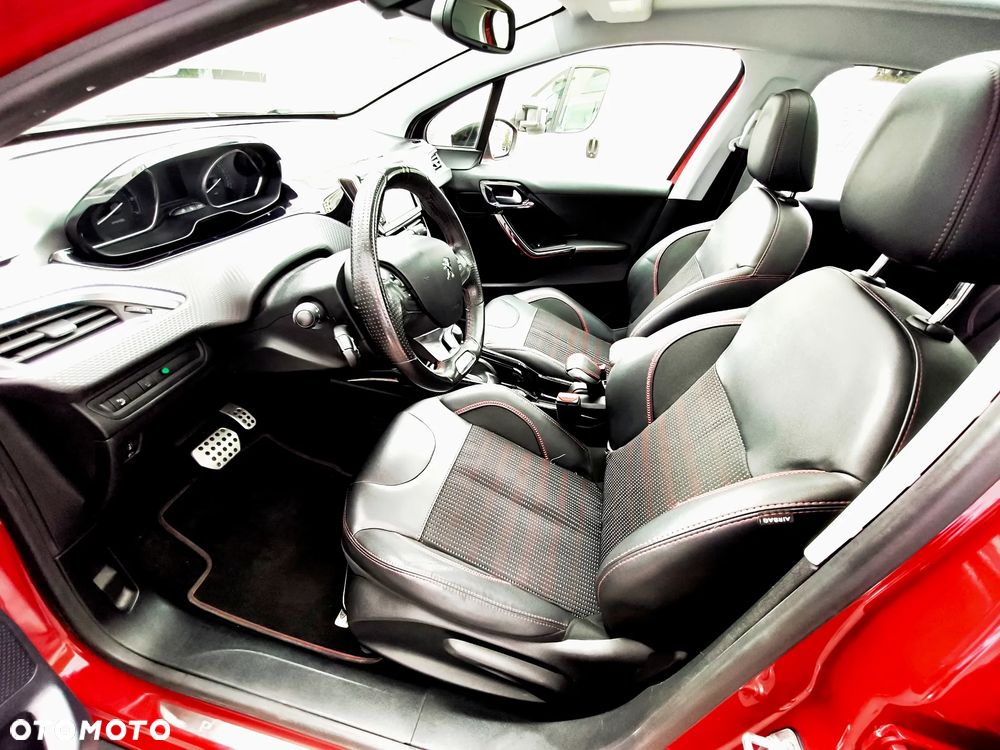 Peugeot 2008 PureTech 110 Stop&Start EAT6 GT-Line Edition - 9