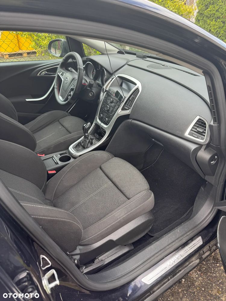 Opel Astra IV 2.0 CDTI Sport - 4