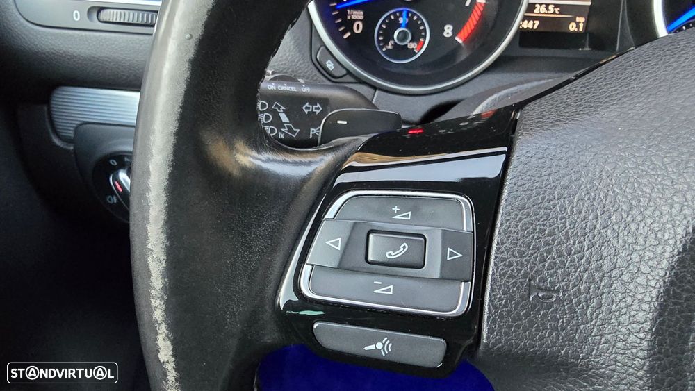 VW Golf - 16
