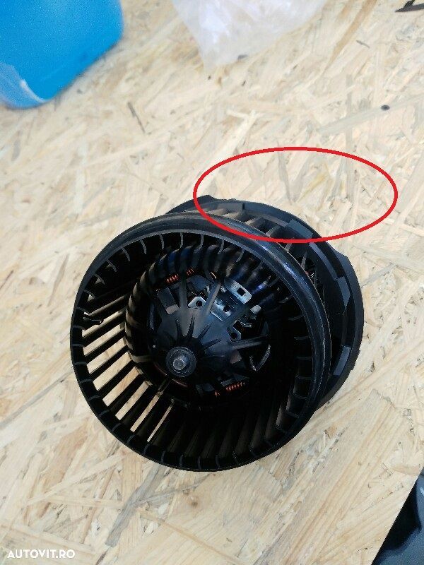 Ventilator habitaclu Audi Q7 2005-2015, Seat Alhambra 2010-, Vw T5 Transporter 2003-2016; Sharan (7N) 2010-; Touareg 2002-2010, diametru 135mm, cu 2 pini - Produs Resigilat - 2