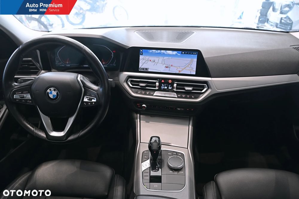 BMW Seria 3 318i Advantage - 13