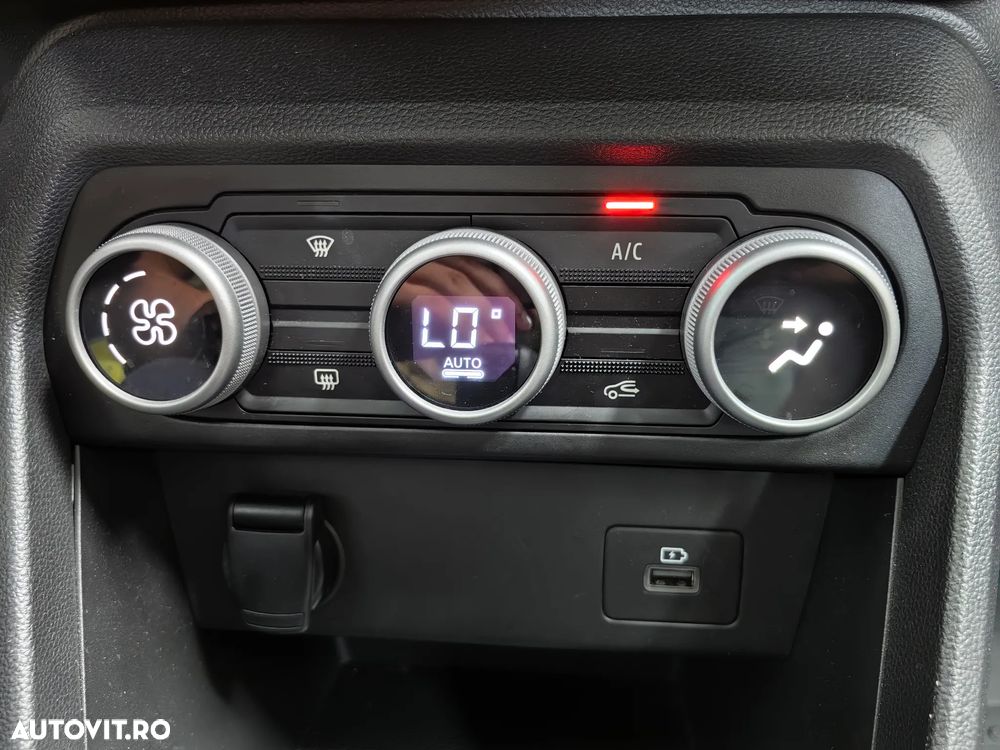 Dacia Logan TCe 90 CVT Prestige - 20