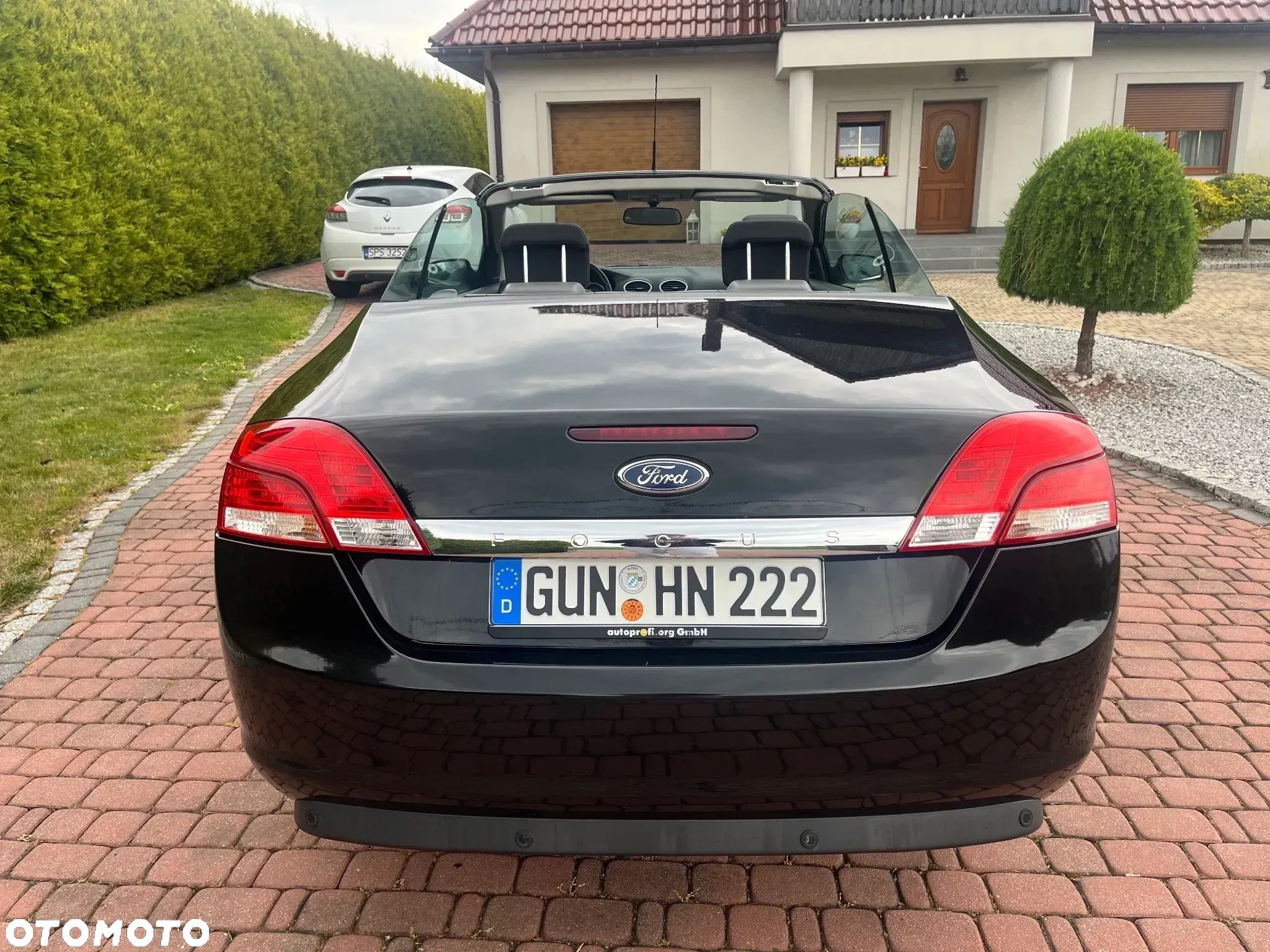 Ford Focus Coupe-Cabriolet 2.0 16V Black Magic - 6