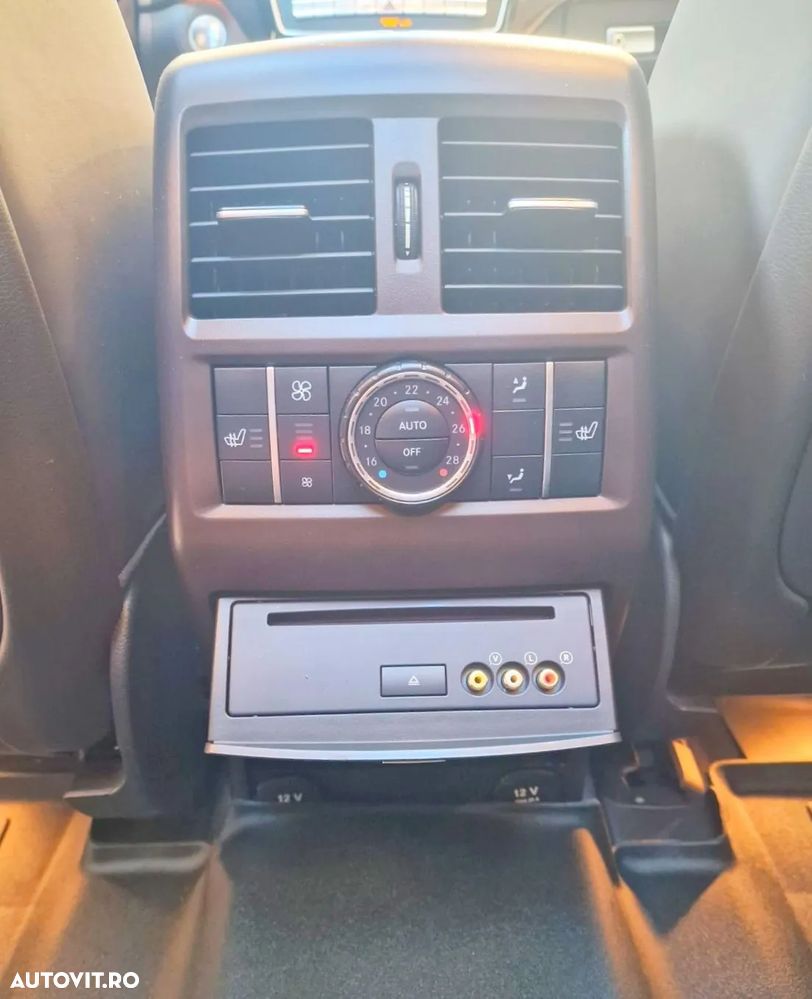 Mercedes-Benz GLS - 34