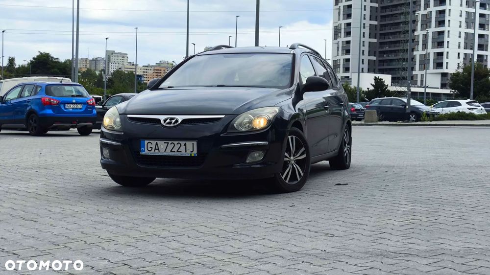 Hyundai i30 1.6 Classic + - 1