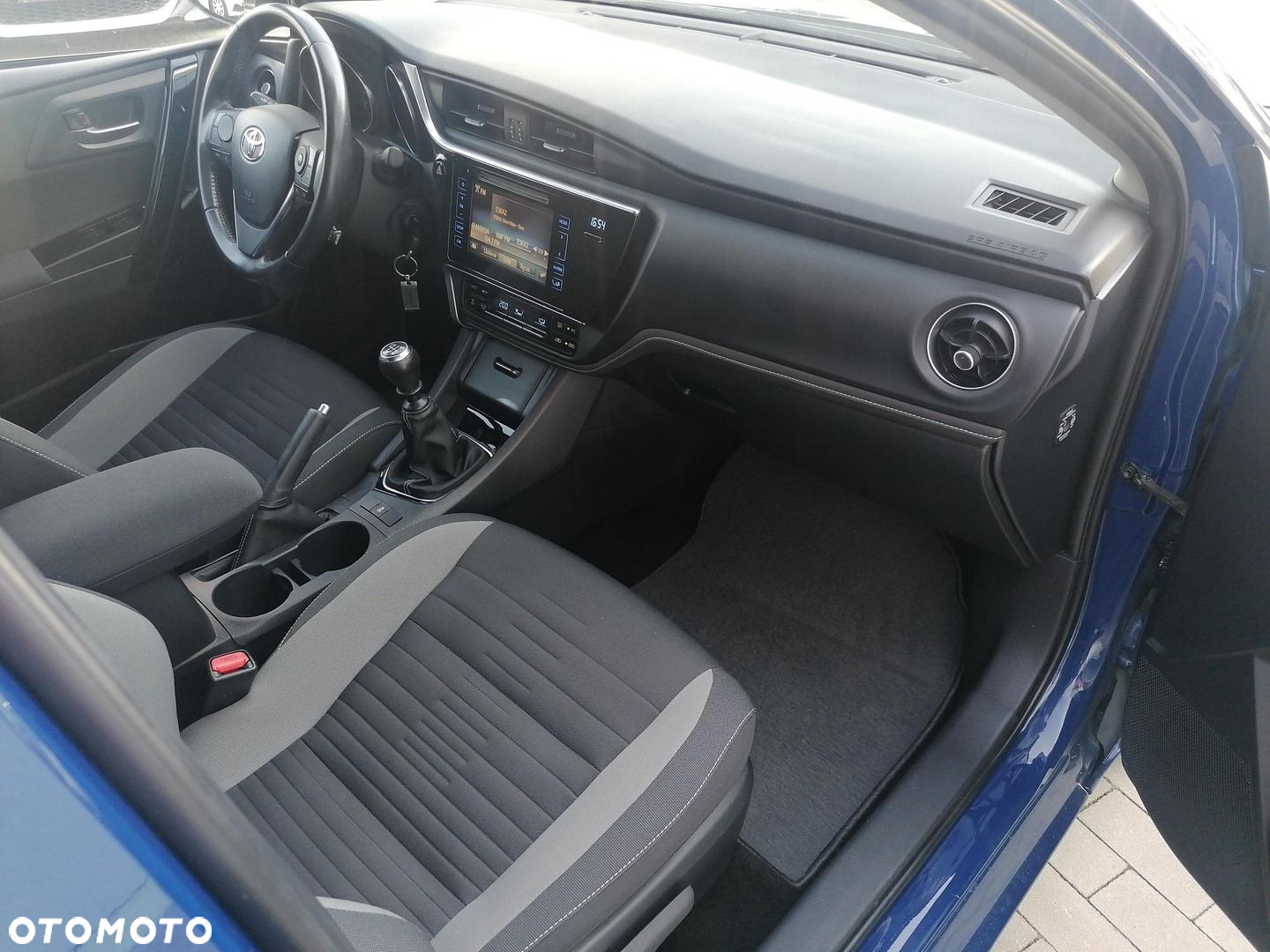 Toyota Auris - 8
