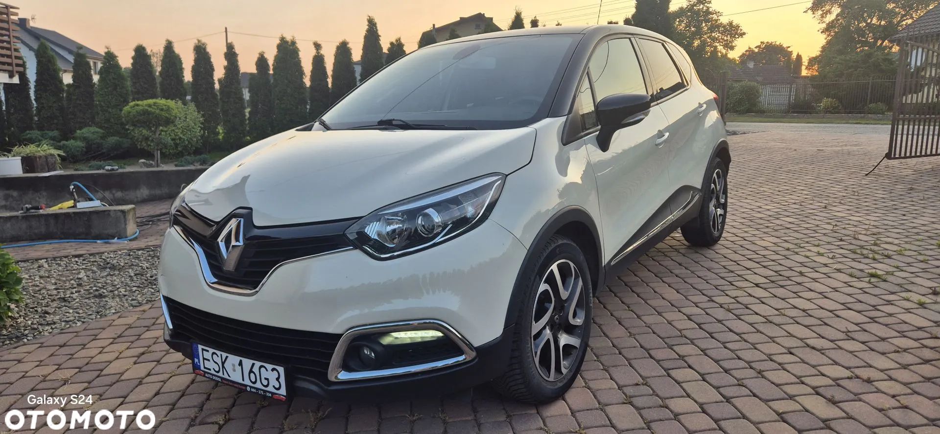 Renault Captur 0.9 Energy TCe Helly Hansen - 1