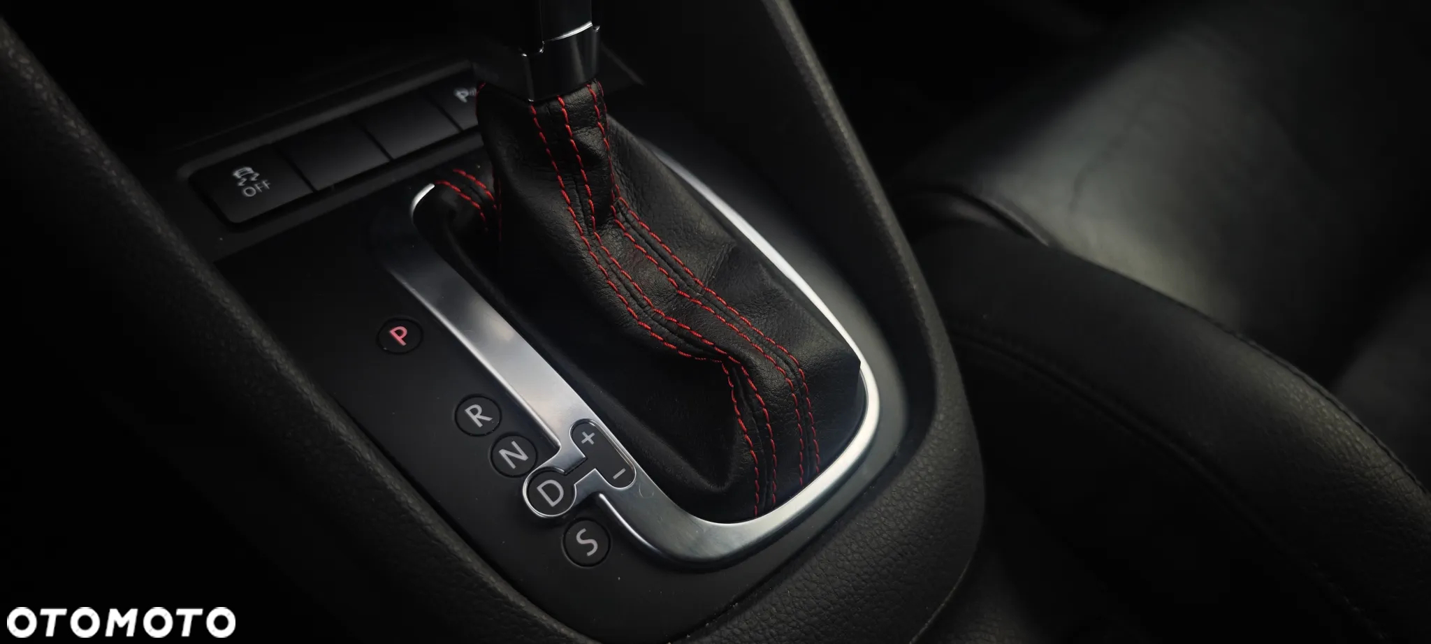Volkswagen Golf 2.0 GTI DSG Edition 35 - 7