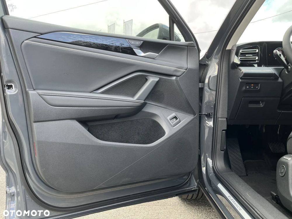 Volkswagen Tiguan 2.0 TDI Elegance DSG - 10