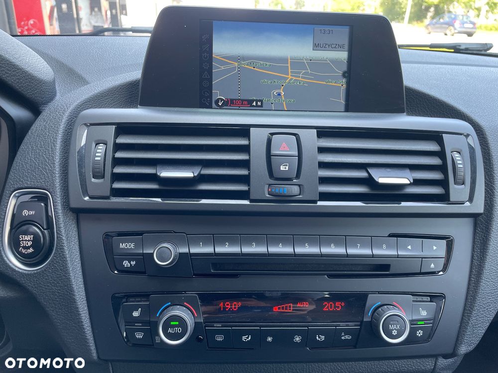 BMW Seria 1 118i - 24