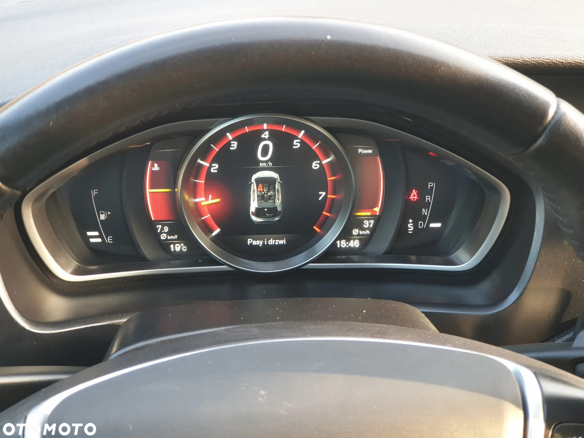 Volvo V40 T3 Drive-E Kinetic - 16