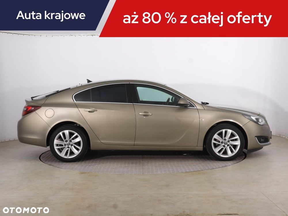 Opel Insignia - 8