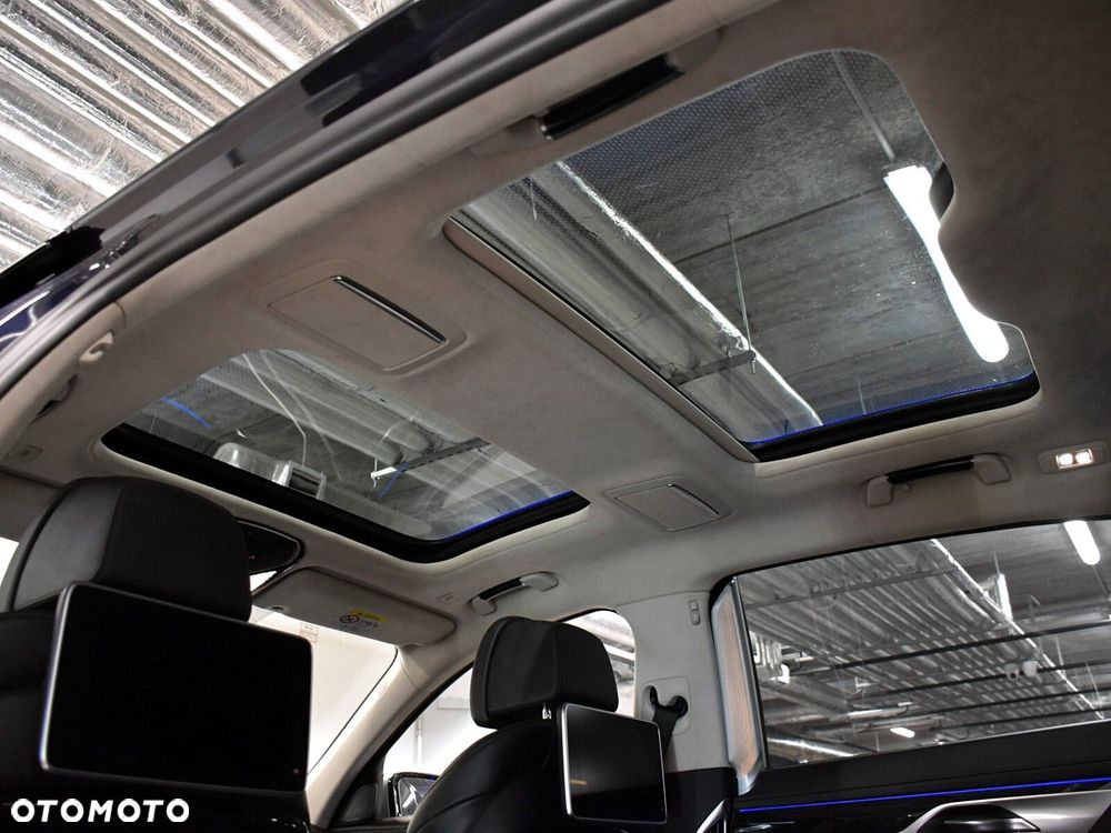 BMW Seria 7 - 15
