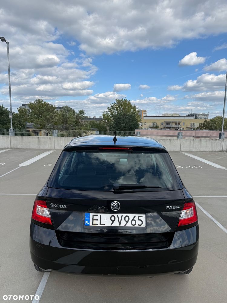Skoda Fabia 1.2 TSI Active - 7