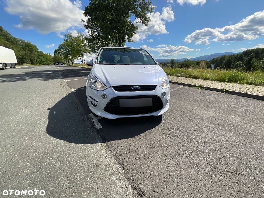 Ford S-Max 2.0 TDCi DPF Titanium - 1