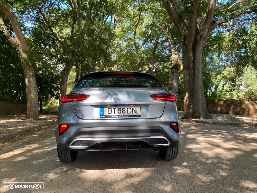 Kia XCeed 1.0 T-GDI Dynamic — fotografia 37
