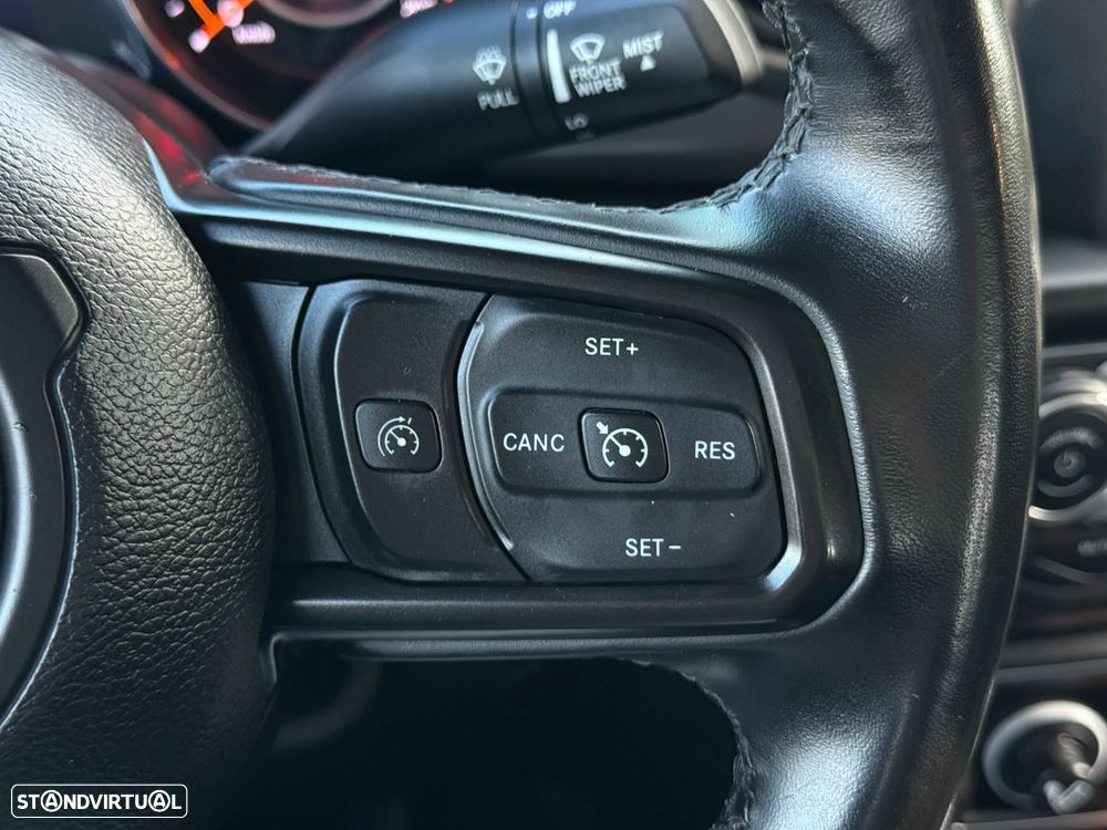 Jeep Gladiator 3.0V6 MultiJet AWD Auto Overland - 15