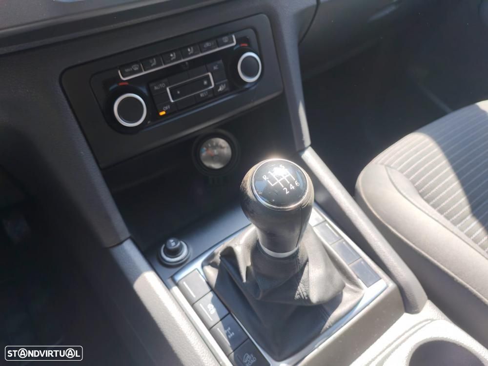 VW Amarok VW Amarok 2.0 TDi CD High.CM 4Motion - 21