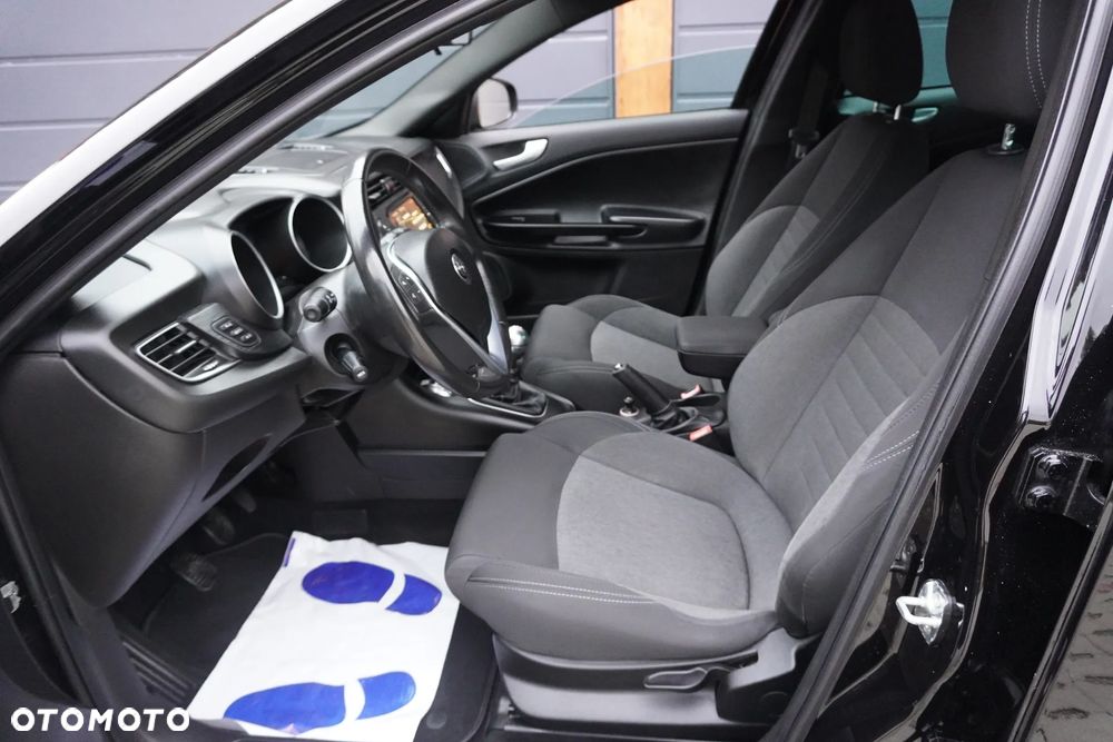 Alfa Romeo Giulietta 1.4 TB 16V Sport - 17