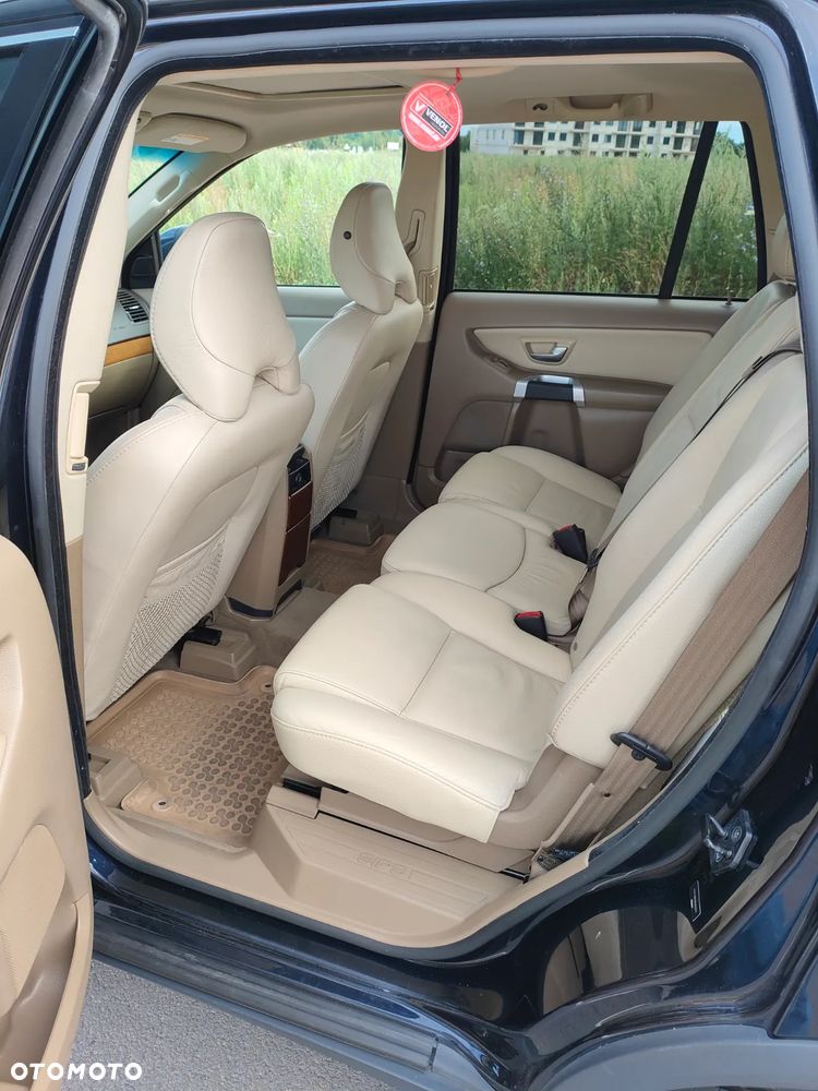 Volvo XC 90 - 3
