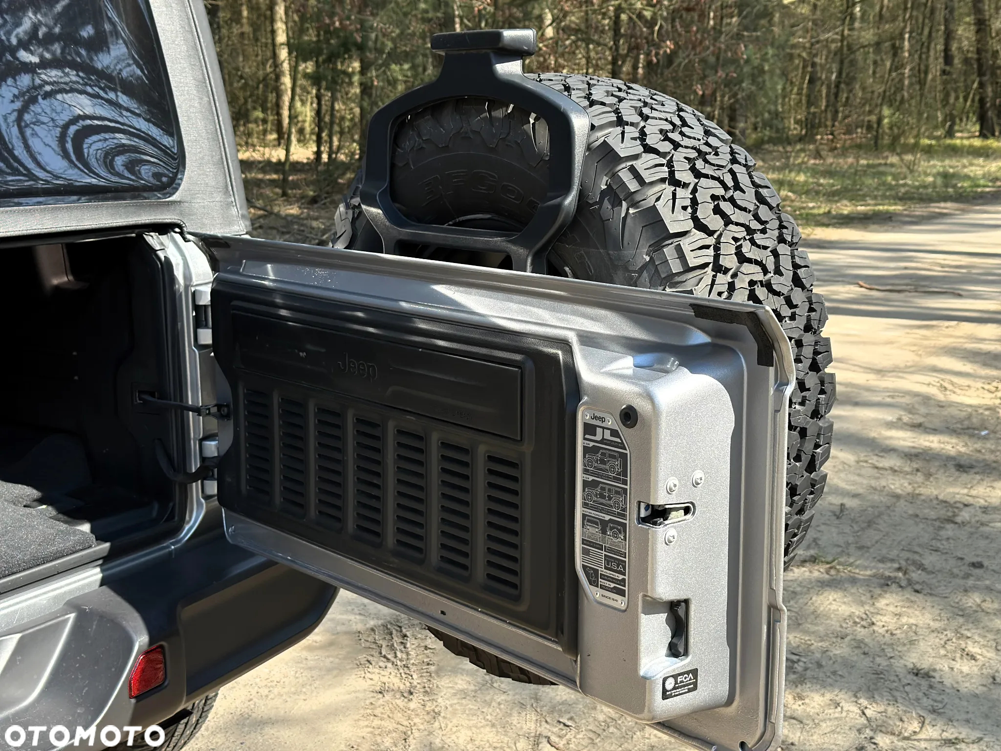 Jeep Wrangler Unlimited 2.0 T-GDI Softtop AWD Automatik Rubicon - 22