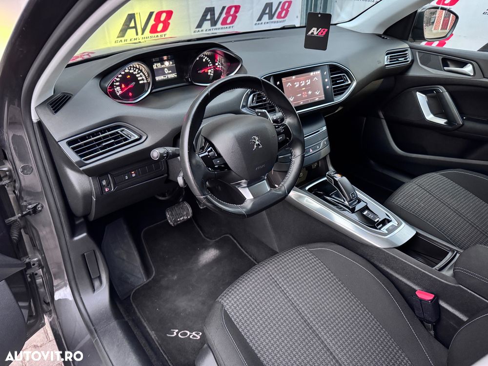 Peugeot 308 BlueHDi 130 EAT8 Stop & Start Active Business-Paket - 21