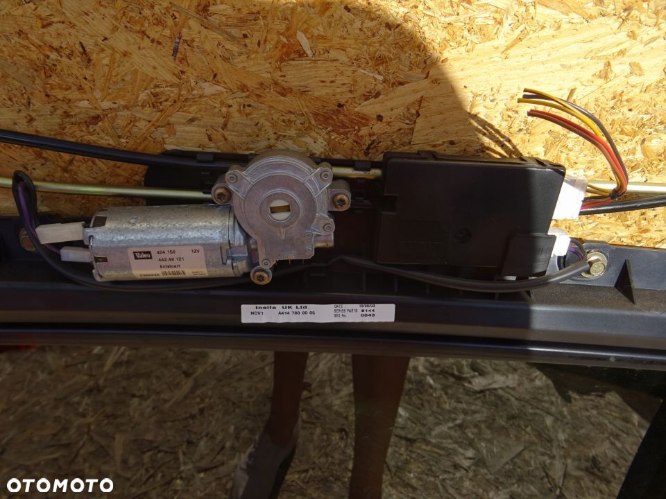 SZYBERDACH ELEKTRYCZNY MERCEDES VANEO 01-05 - 4