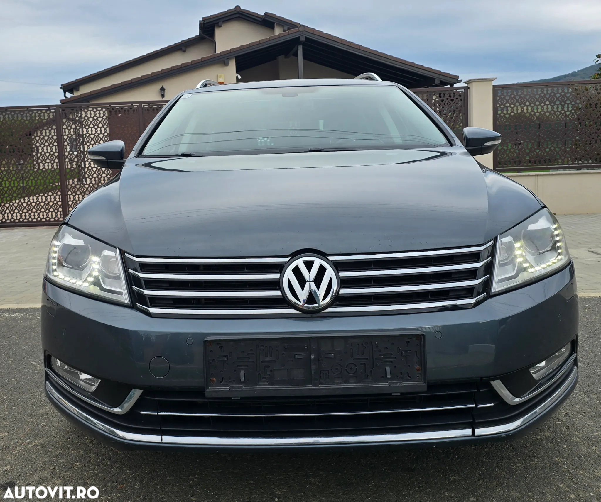 Volkswagen Passat Variant 2.0 TDI 4Motion BlueMotion Technology Highline - 2