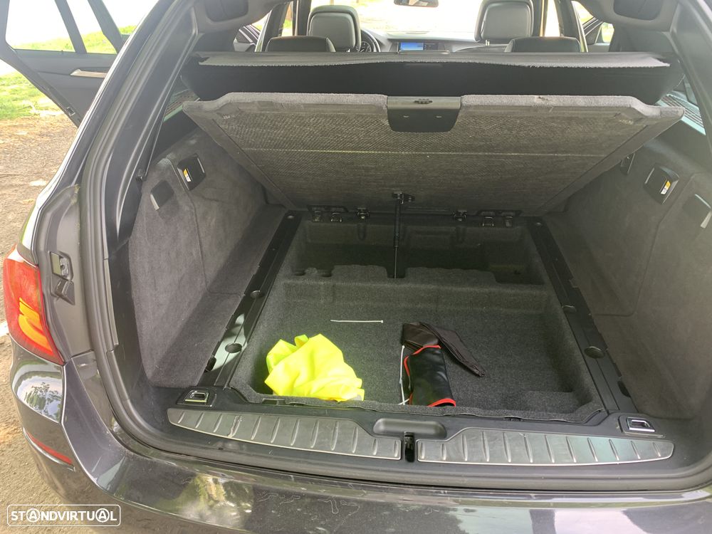 BMW 520 d Auto - 11