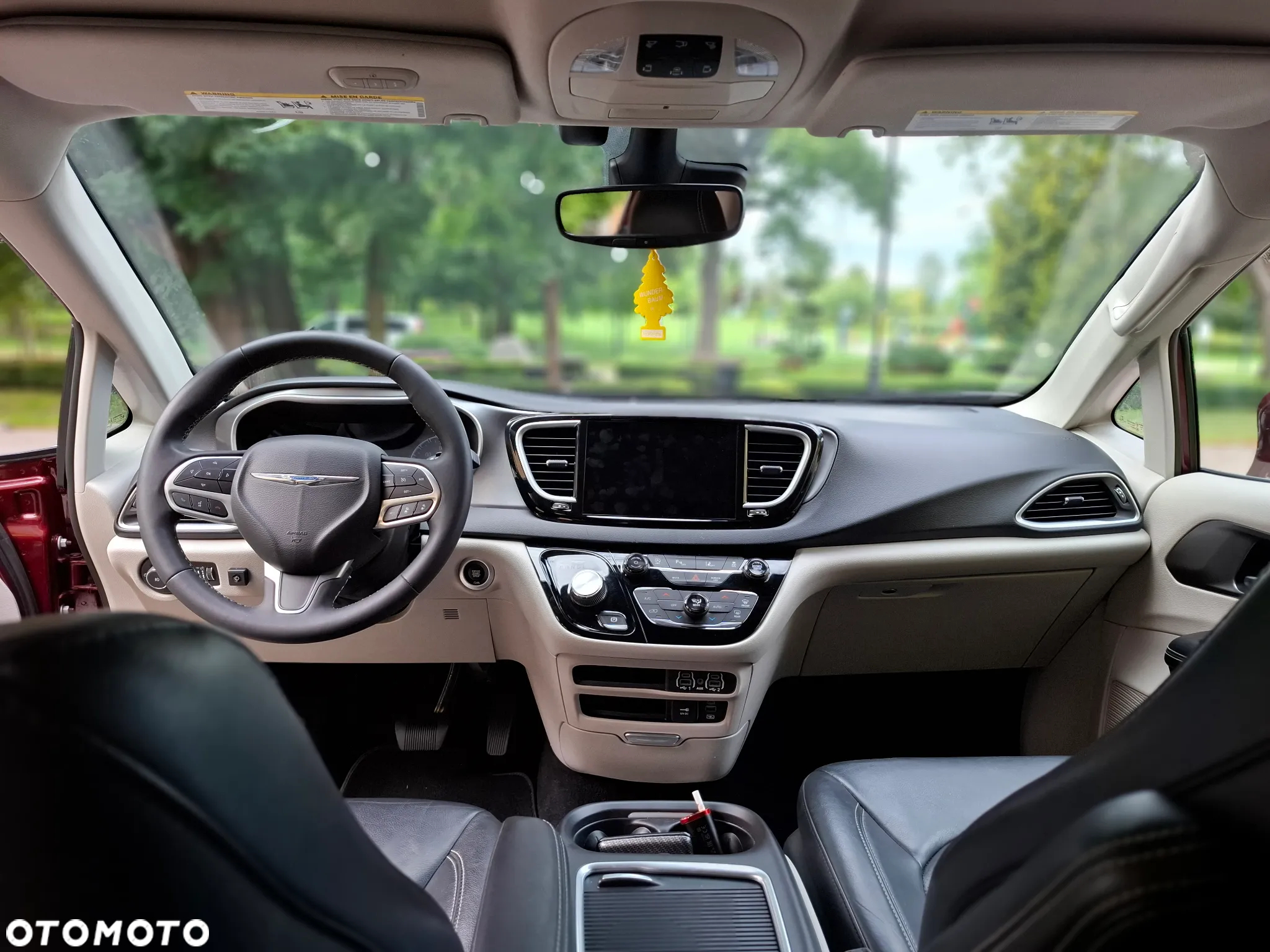 Chrysler Pacifica - 18