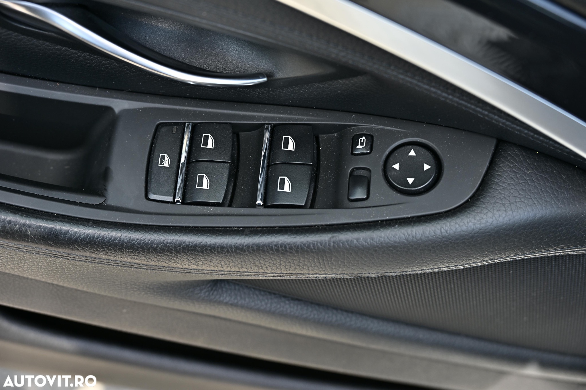 BMW Seria 5 520d - 23