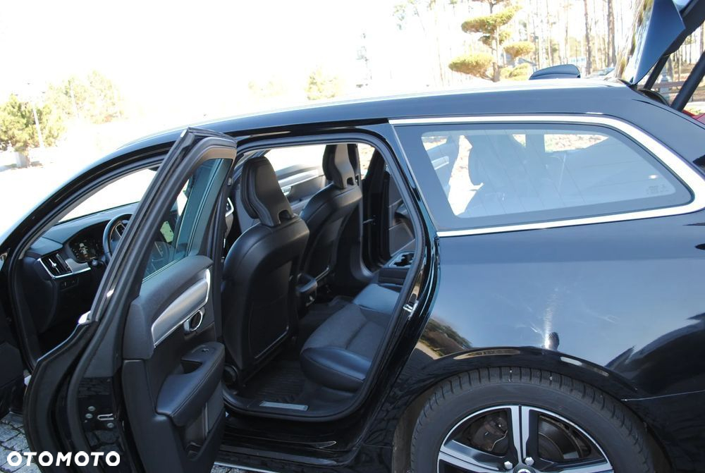 Volvo V90 B4 D Geartronic Momentum Pro - 21