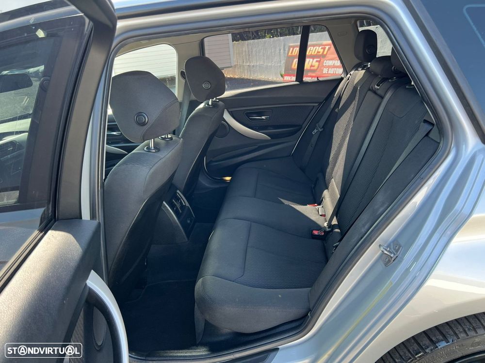 BMW 320 d Touring Auto - 9