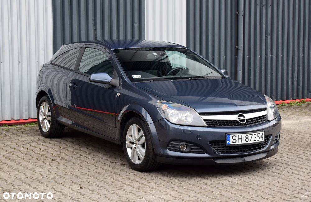 Opel Astra 1.6 Sport - 22