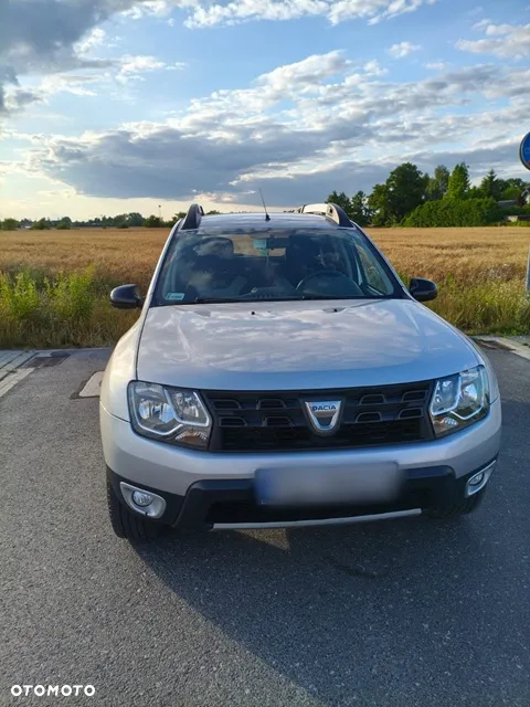 Dacia Duster 1.6 SCe Blackshadow S&S - 3