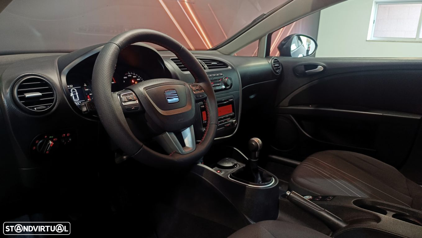 SEAT Leon 1.6 TDI Reference - 24