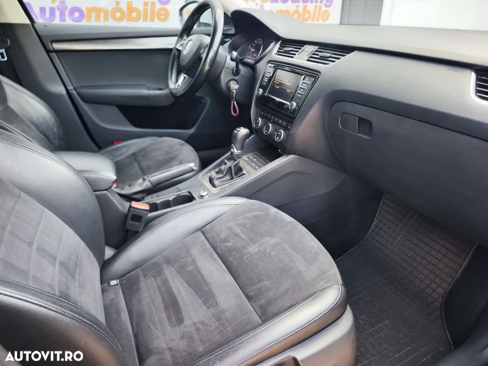 Skoda Octavia 2.0 TDI 4X4 DSG Scout - 16