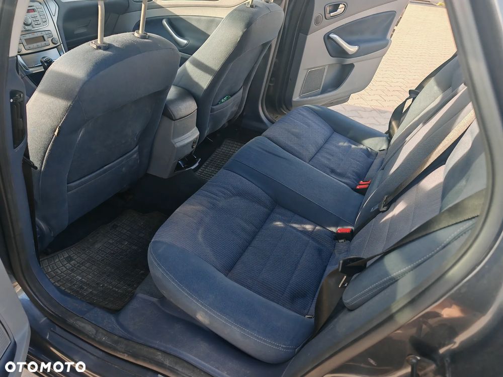 Ford Mondeo 2.0 TDCi Titanium - 4