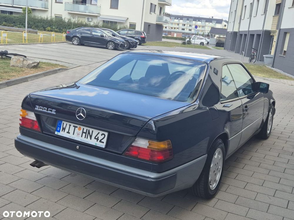 Mercedes-Benz W124 (1984-1993) - 3