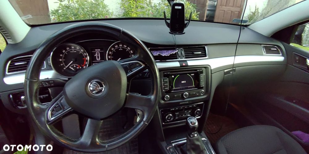 Skoda Superb 1.6 TDI Active - 6