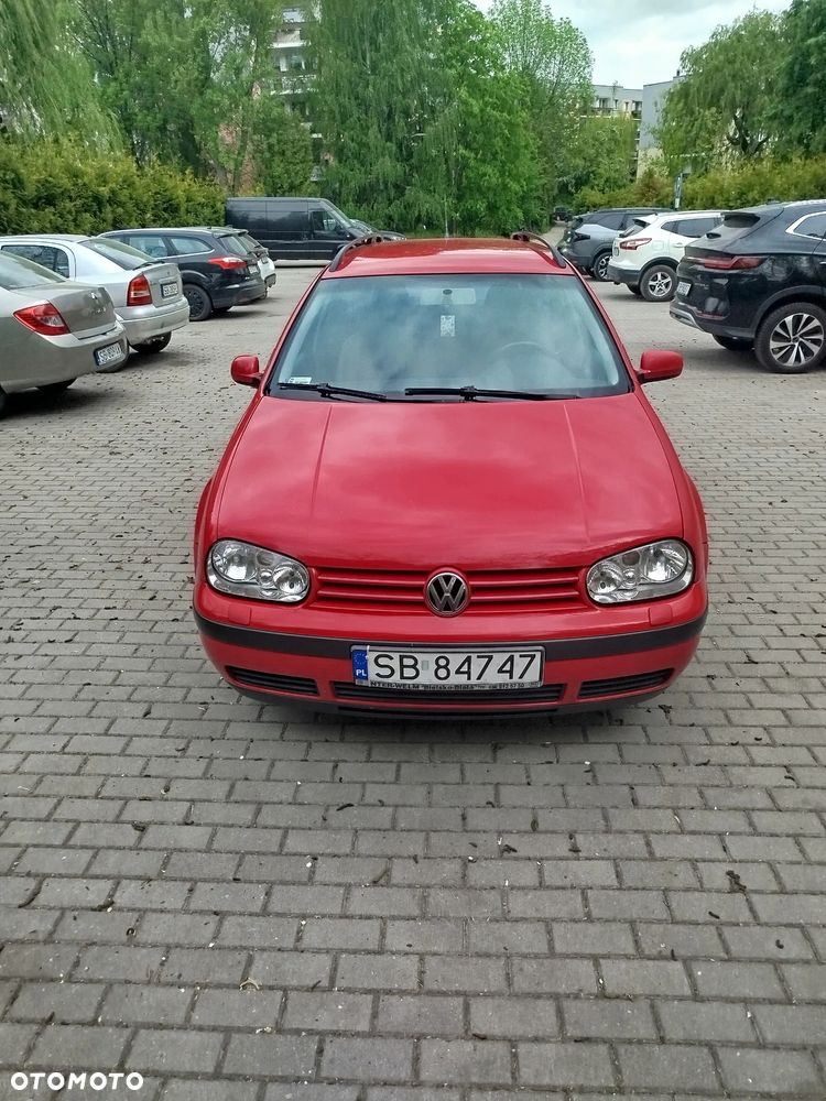 Volkswagen Golf - 2