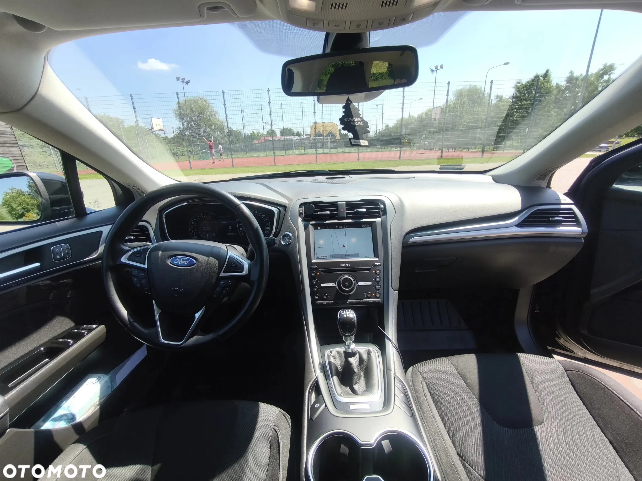Ford Mondeo 1.5 EcoBoost Titanium - 19